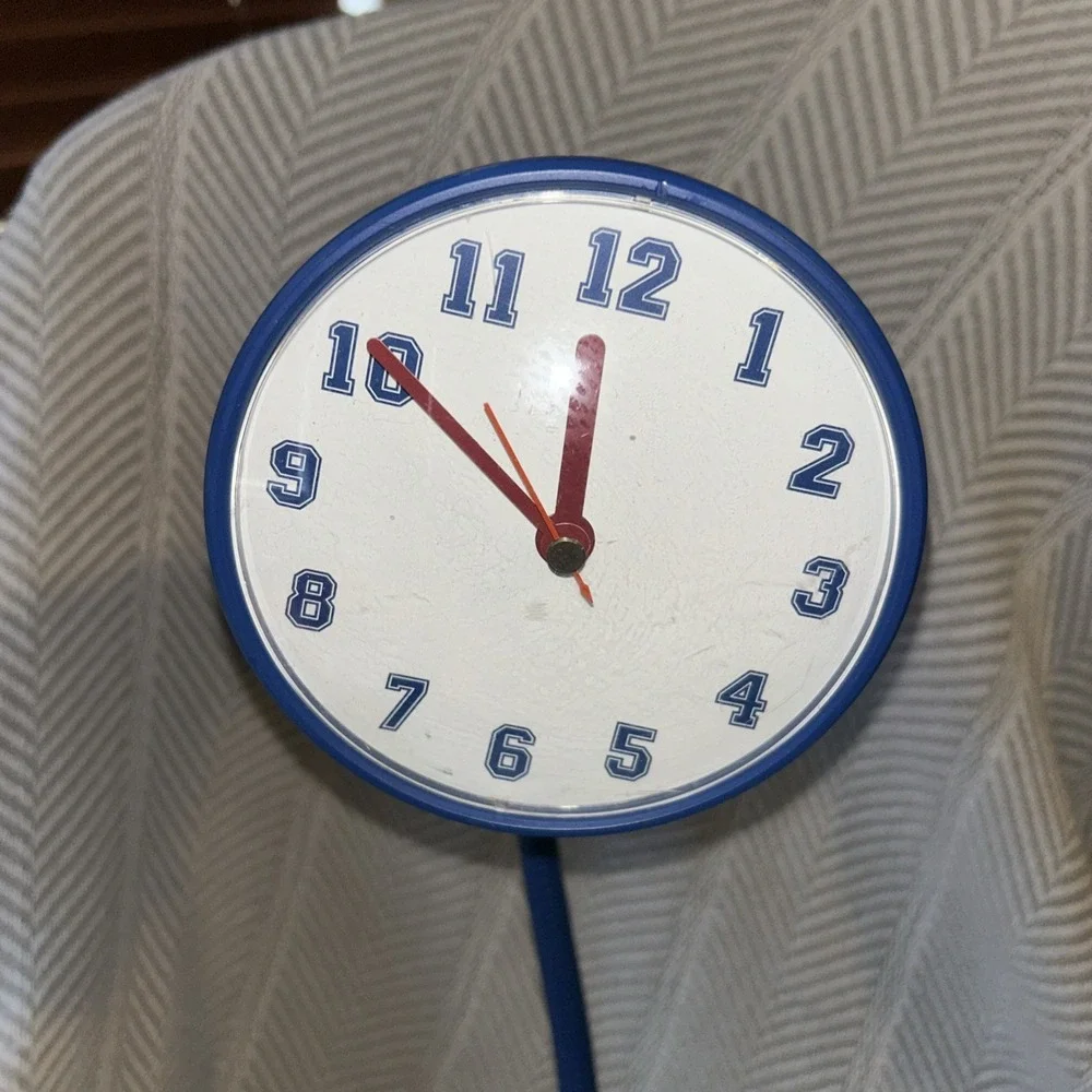 Blue & Red Gooseneck Clock 2002 Unique 21" Tall Flexible - Picture 3 of 4